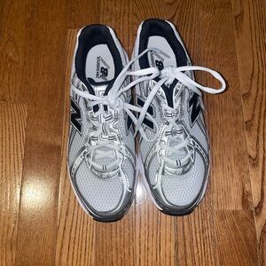 New Balance Gray and Black Running Shoes